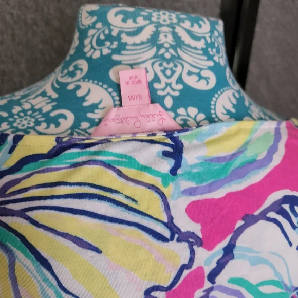 Lilly pulitzer top - Picture 8 of 9